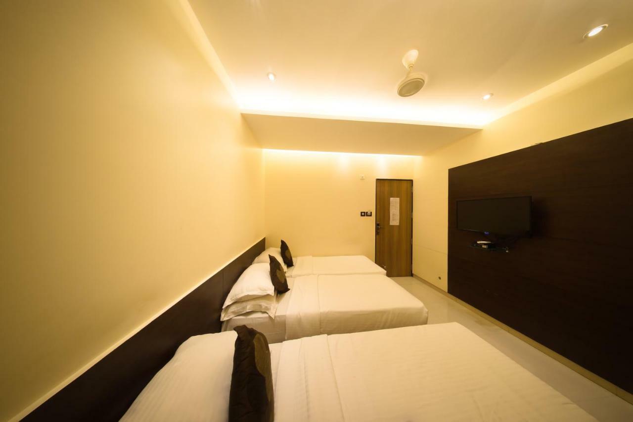 Hotel Shivam 푸네 외부 사진